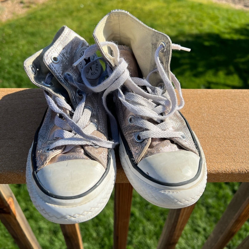 Kids Converse High Top Shoes size 13